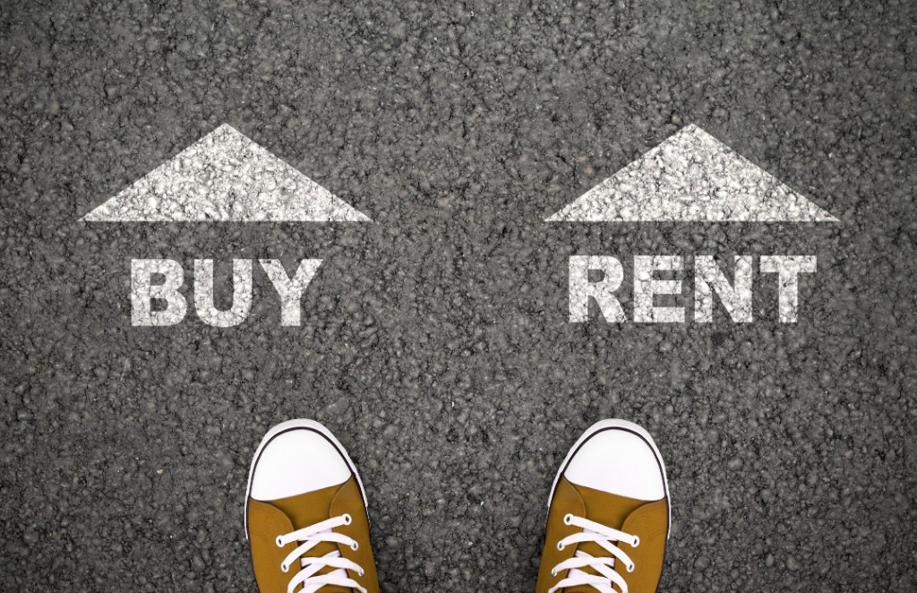 How to decide between buying or renting